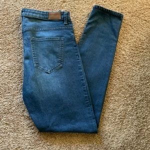 H&M Ladies Straight Leg Jeans